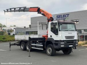 Benne basculante de chantier et de TP Iveco Trakker