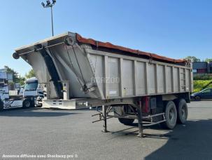 Benne basculante de chantier et de TP Fruehauf Non spécifié