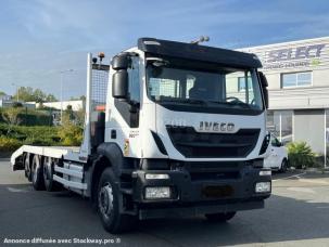 Porte-engins Iveco Stralis