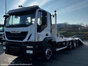 Porte-engins Iveco STRALIS 360