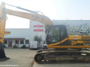 Pelle Jcb JS240