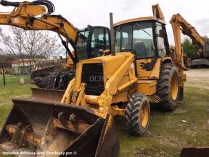 Tractopelle rigide John Deere 415B 4x4