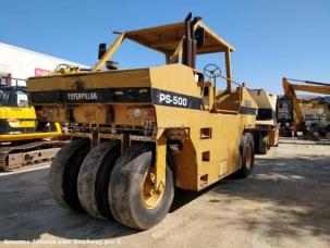 Compacteur à pneus Caterpillar PS500