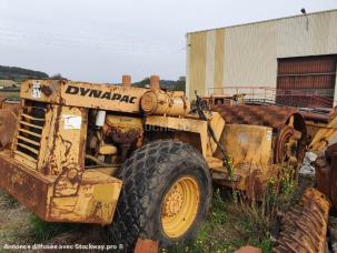 Compacteur à pieds de mouton Dynapac CA25D