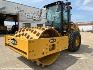 Compacteur monocylindre Caterpillar CS64B