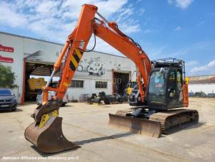 Pelle  Hitachi ZX135