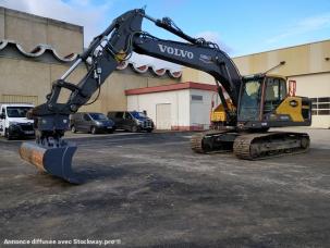 Pelle Volvo EC220ENL