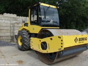 Compacteur monocylindre Bomag 213 DH5