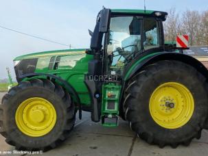 Tracteur agricole John Deere 6230 R