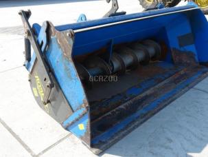 Remorque distributrice Robert BL 2000