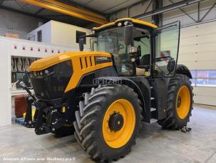 Tracteur agricole JCB Fastrac 8330