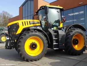 Tracteur agricole JCB Fastrac 8330