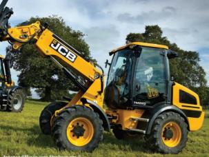  Jcb TM 220