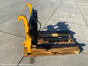  JCB
