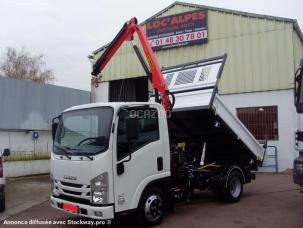 Benne basculante de chantier et de TP Isuzu NKR