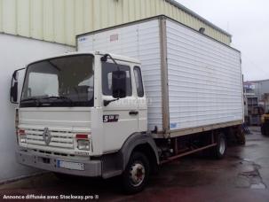 Fourgon avec parois et toit rigide Renault Midliner