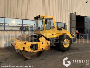 Compacteur monocylindre Bomag BW211 D-4