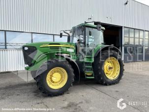 Tracteur agricole John Deere 7720