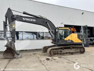 Pelle Volvo EC300ENL