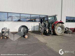 Tracteur agricole MASSEY FERGUSON MF 6713 S