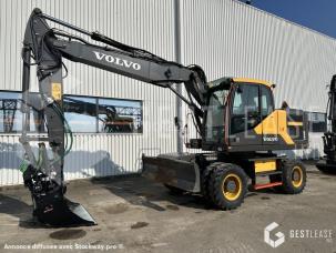 Pelle Volvo EW160E