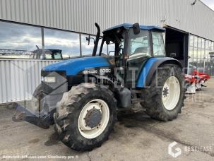 Tracteur agricole New Holland 8360DT