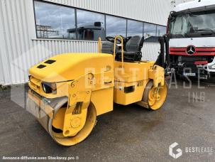 Compacteur à main Caterpillar CB34