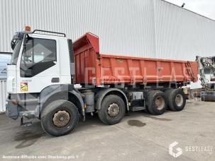 Benne basculante de chantier et de TP Iveco TRAKKER 440