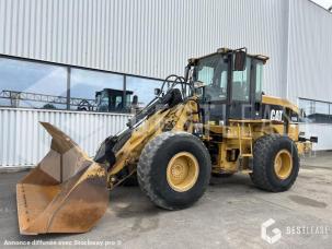 Chargeuse Caterpillar 930G