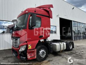 Pour semi-remorque Mercedes Actros