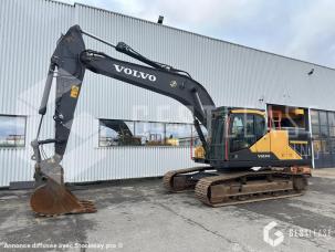 Pelle Volvo EC250ENL