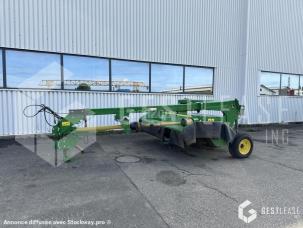 Faucheuse conditionneuse John Deere 1365