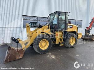 Chargeuse Caterpillar 910M