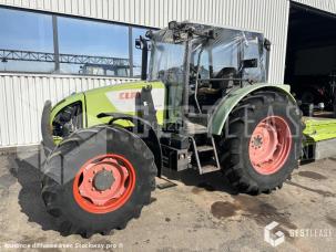 Tracteur agricole Claas CELTIS 446