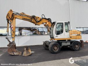 Pelle LIEBHERR A316