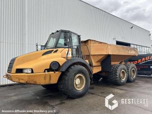Tombereau articulé Case ADT30C