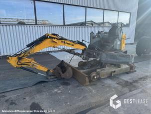 Mini-pelle Bobcat E26