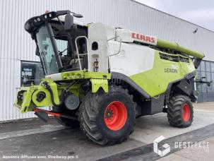 Moissonneuse-batteuse Claas lexion 760