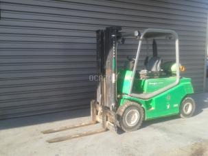 Chariot élévateur Cesab Gaz Occasion Cesab - DRAGO H250 2500