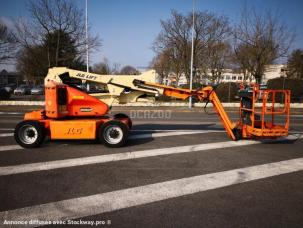 Nacelle tractable JLG M400AJP