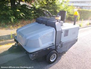 Voirie Kärcher KM130/300RLFG