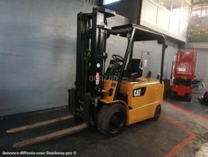  Caterpillar EP30K