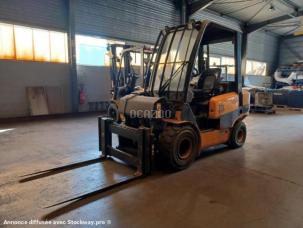  Jcb TLT30D