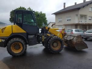 Chargeur KOMATSU WA 100