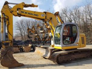 Pelle NEW HOLLAND KOBELCO E 135 SR 