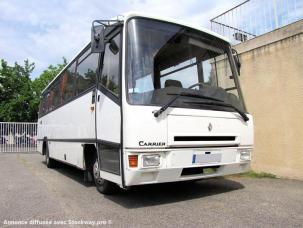 Autobus Renault Carrier