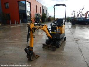 Mini-pelle Bobcat E08