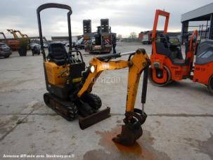 Mini-pelle Bobcat E08