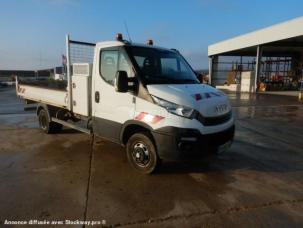 Benne basculante de chantier et de TP Iveco DAILY 35-140