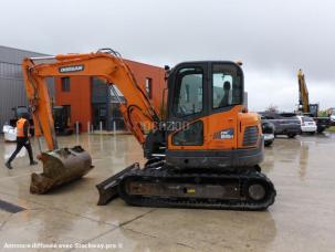 Mini-pelle Doosan DX85 R-3